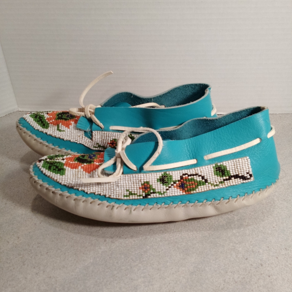 Native American Handmade Leather Beaded Moccasins